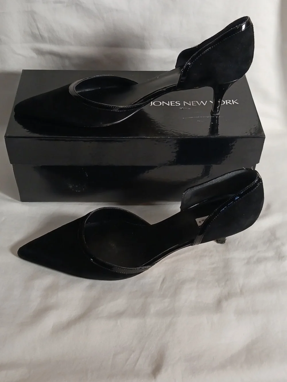 Jones New York NJSpangler Suede Heels